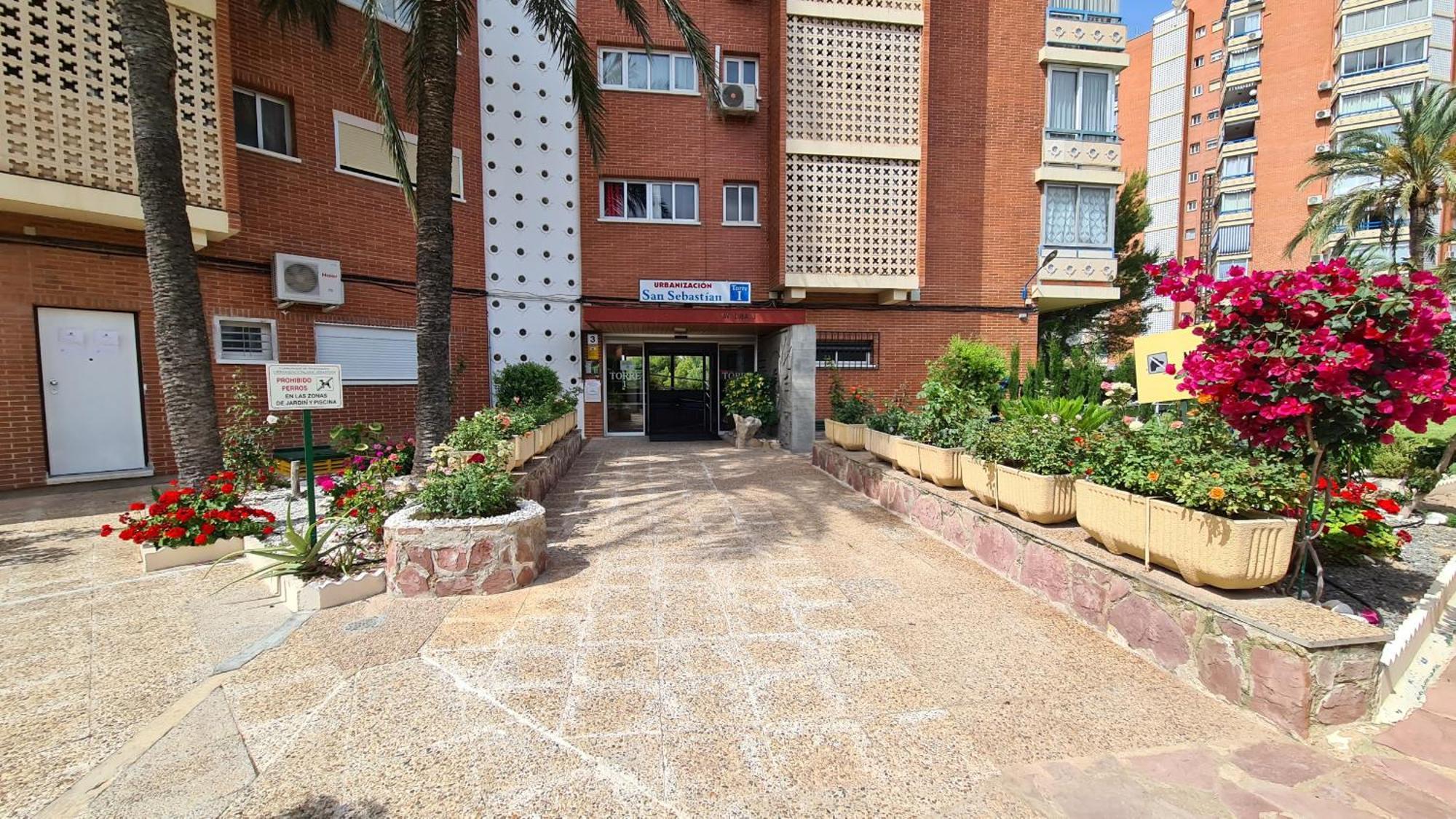 Apartamento San Sebastian If Бенидорм Екстериор снимка